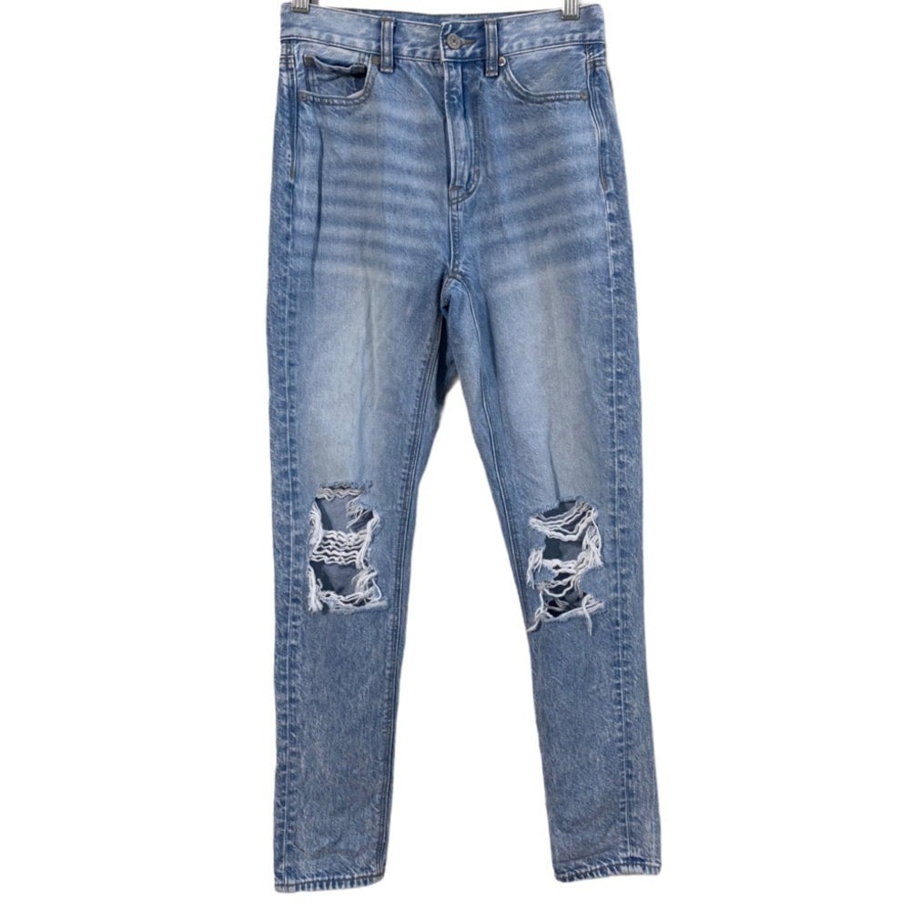 American Eagle distressed ripped mom jeans 00